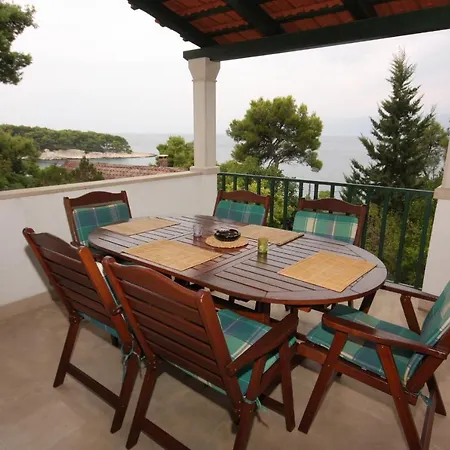 Appartement By The Sea Splitska, Brac - 2865